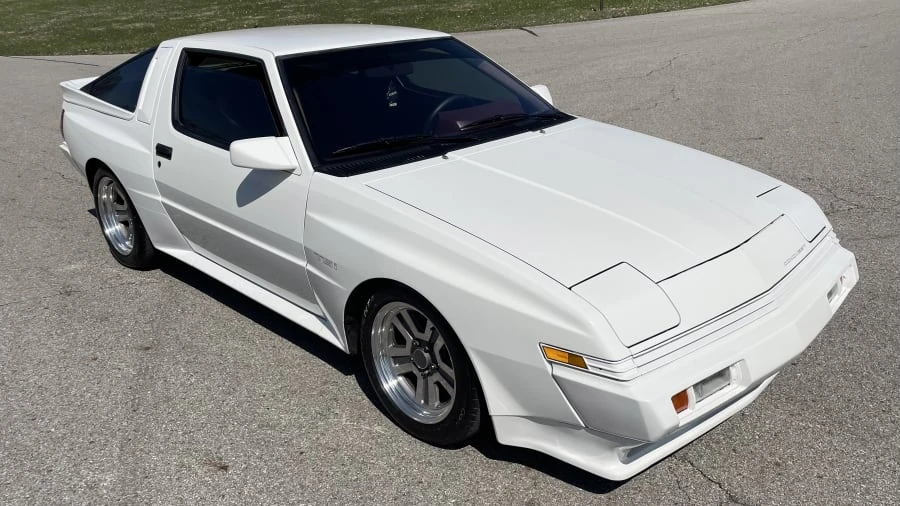 1988 Chrysler Conquest - Image 10 of 26