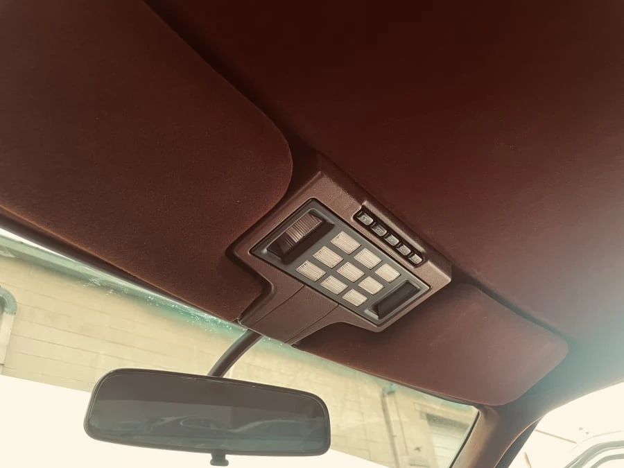 1988 Chrysler Conquest - Image 20 of 26