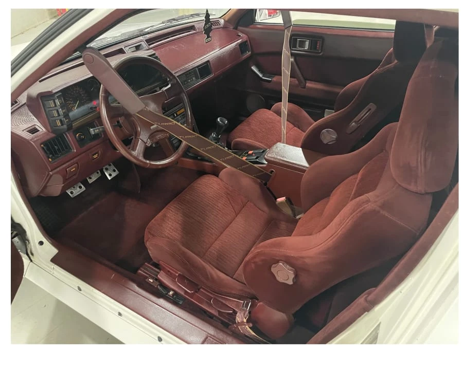 1988 Chrysler Conquest - Image 21 of 26