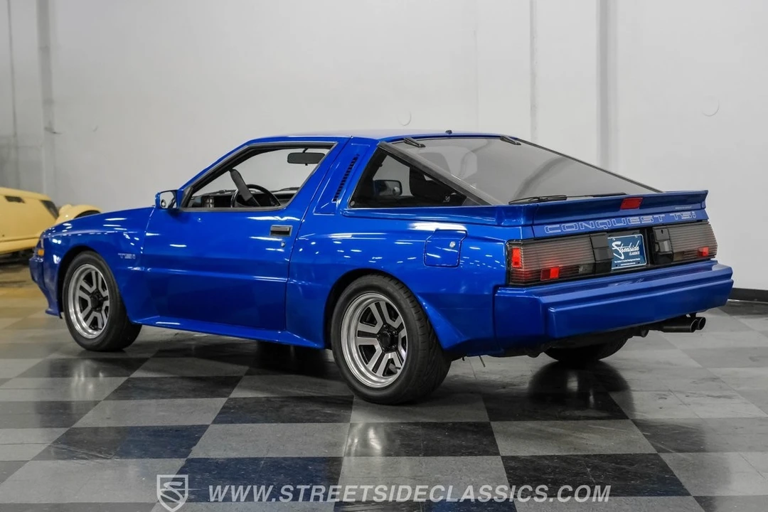 1988 Chrysler Conquest - Image 8 of 21