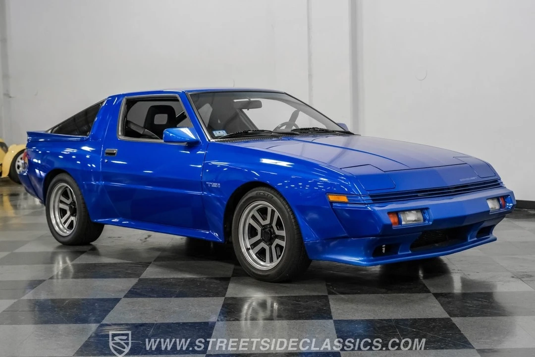 1988 Chrysler Conquest - Image 15 of 21