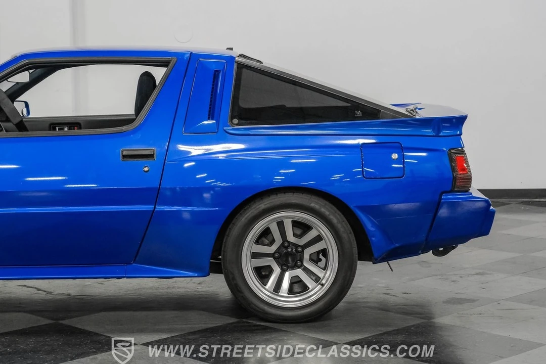 1988 Chrysler Conquest - Image 21 of 21