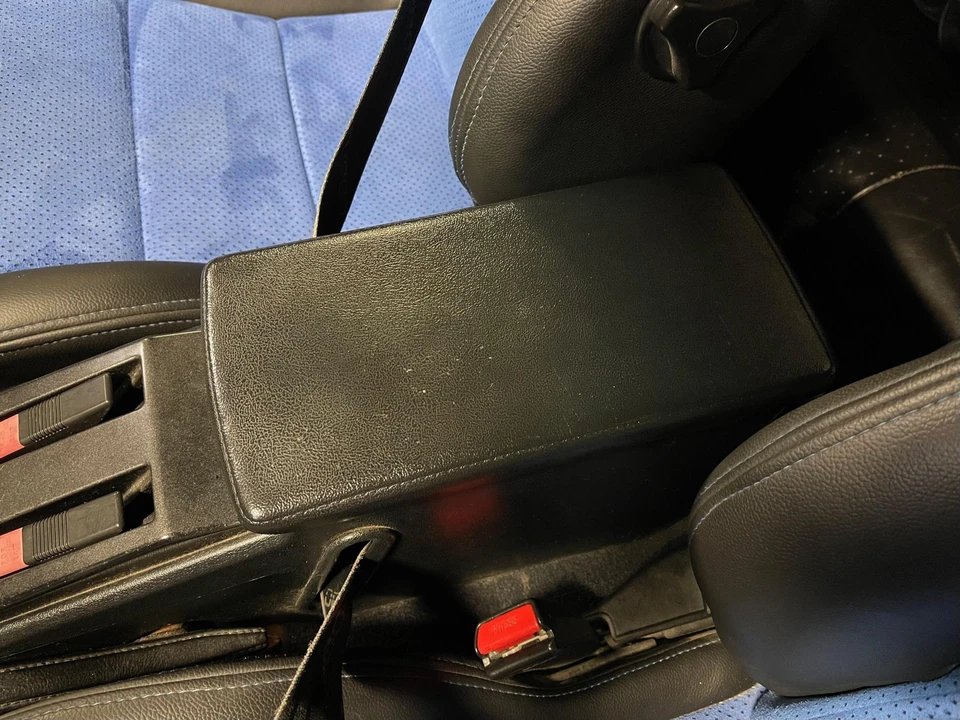 1988 Chrysler Conquest - Image 28 of 31