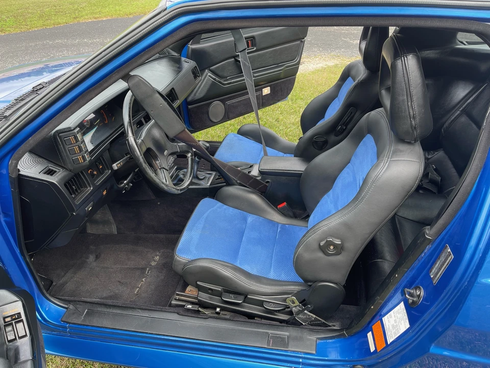 1988 Chrysler Conquest - Image 29 of 31