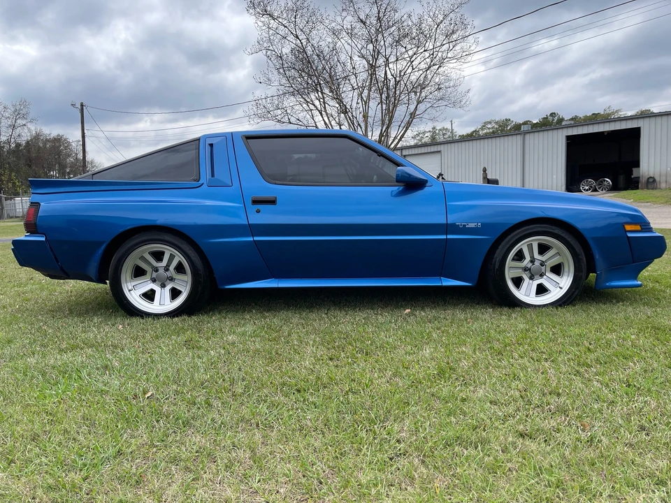 1988 Chrysler Conquest - Image 8 of 31