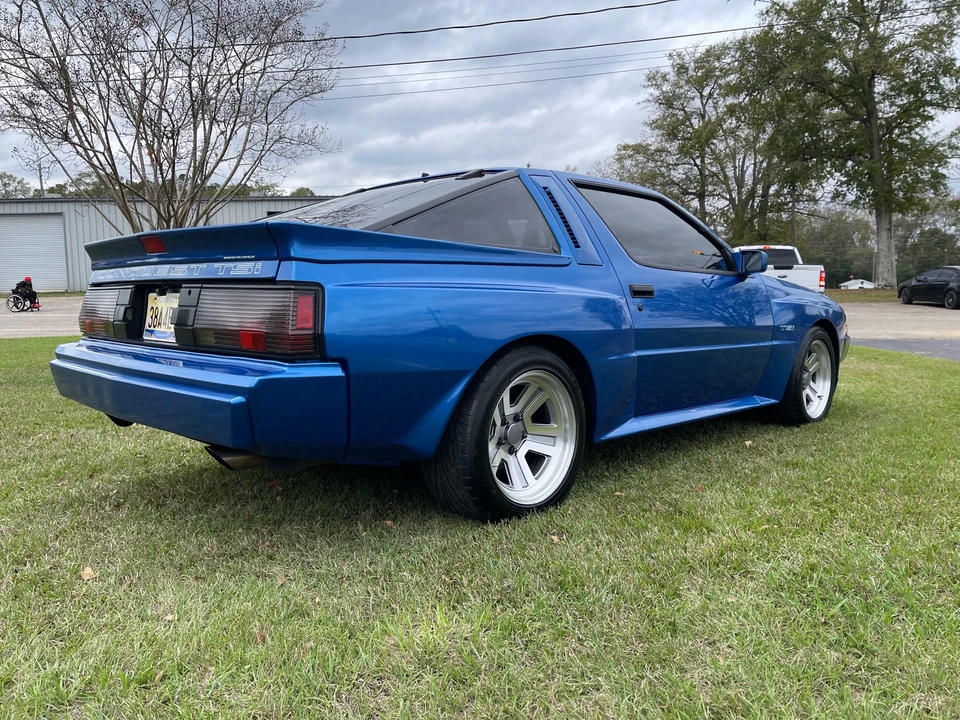 1988 Chrysler Conquest - Image 9 of 31