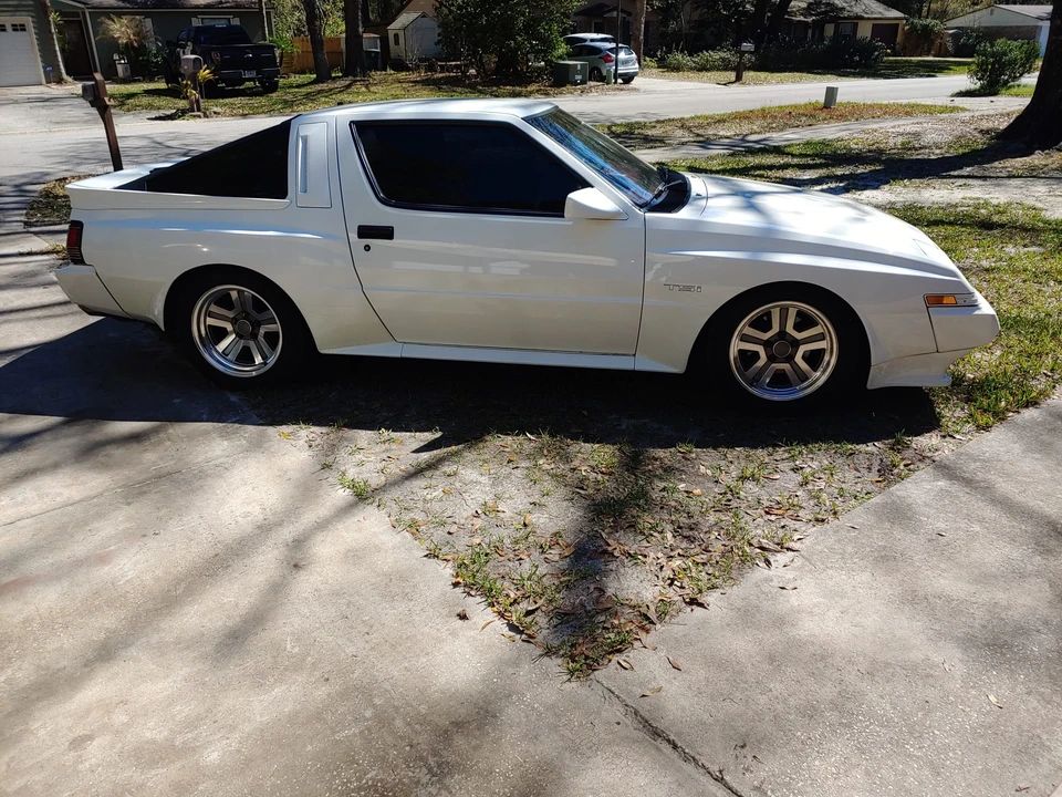 1988 Chrysler Conquest - Image 9 of 31