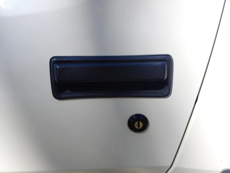 1988 Chrysler Conquest - Image 27 of 31