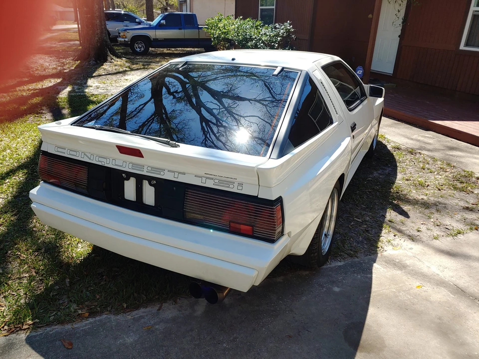 1988 Chrysler Conquest - Image 7 of 31