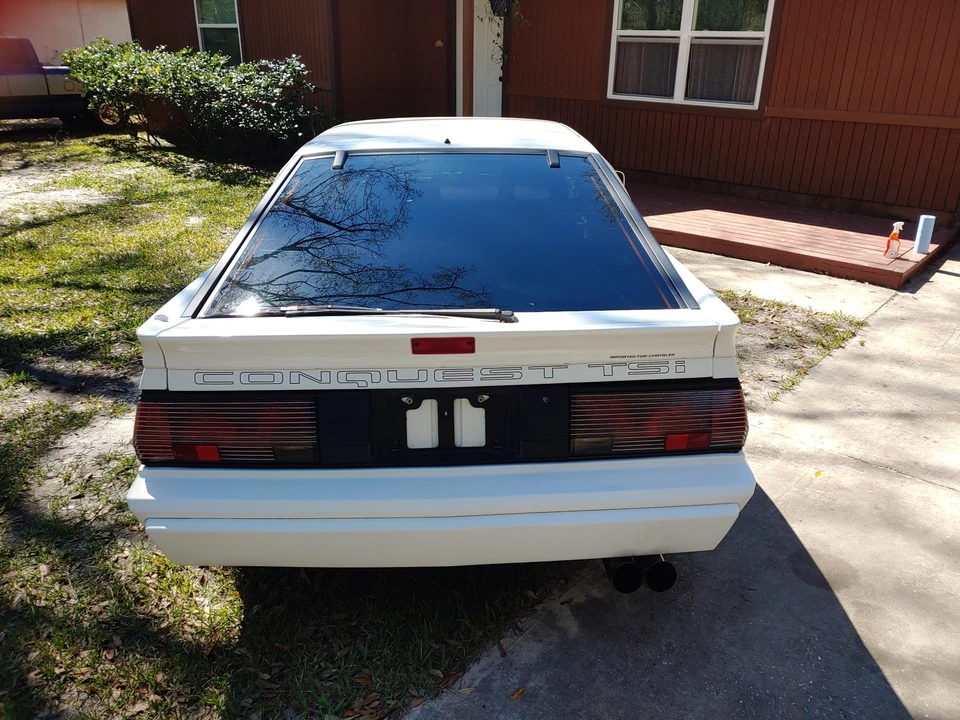1988 Chrysler Conquest - Image 6 of 31