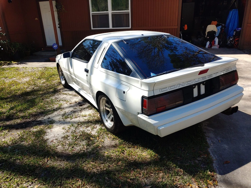 1988 Chrysler Conquest - Image 5 of 31