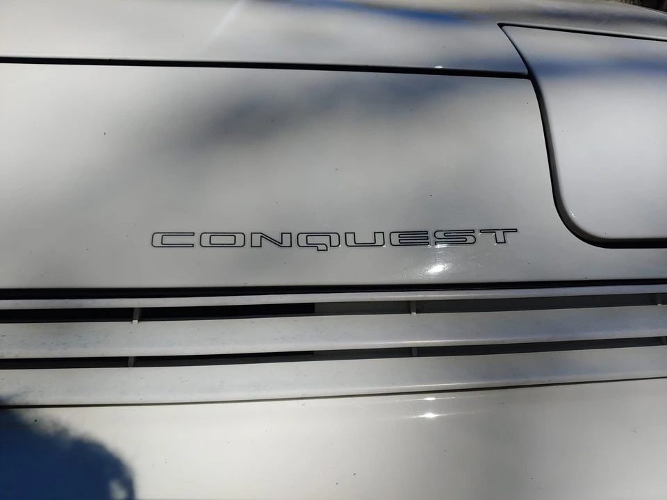 1988 Chrysler Conquest - Image 22 of 31