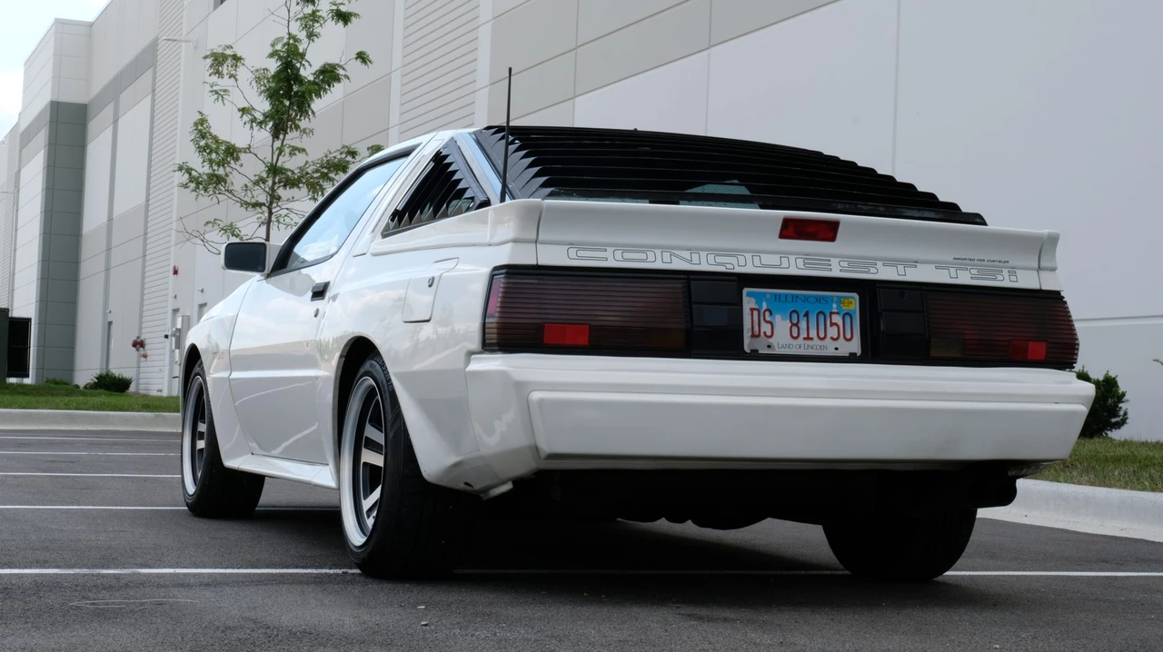 1988 Chrysler Conquest - Image 19 of 31