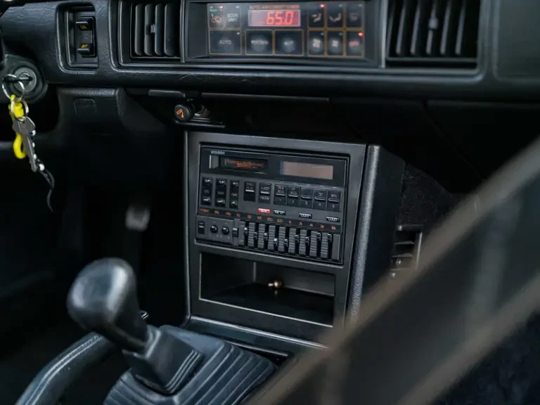 1988 Chrysler Conquest - Image 19 of 31