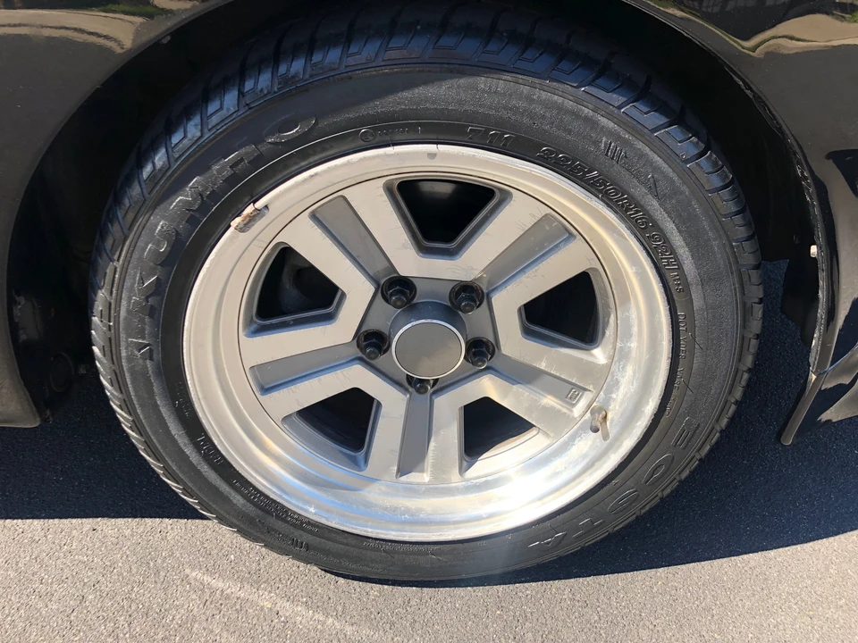 1988 Chrysler Conquest - Image 25 of 31