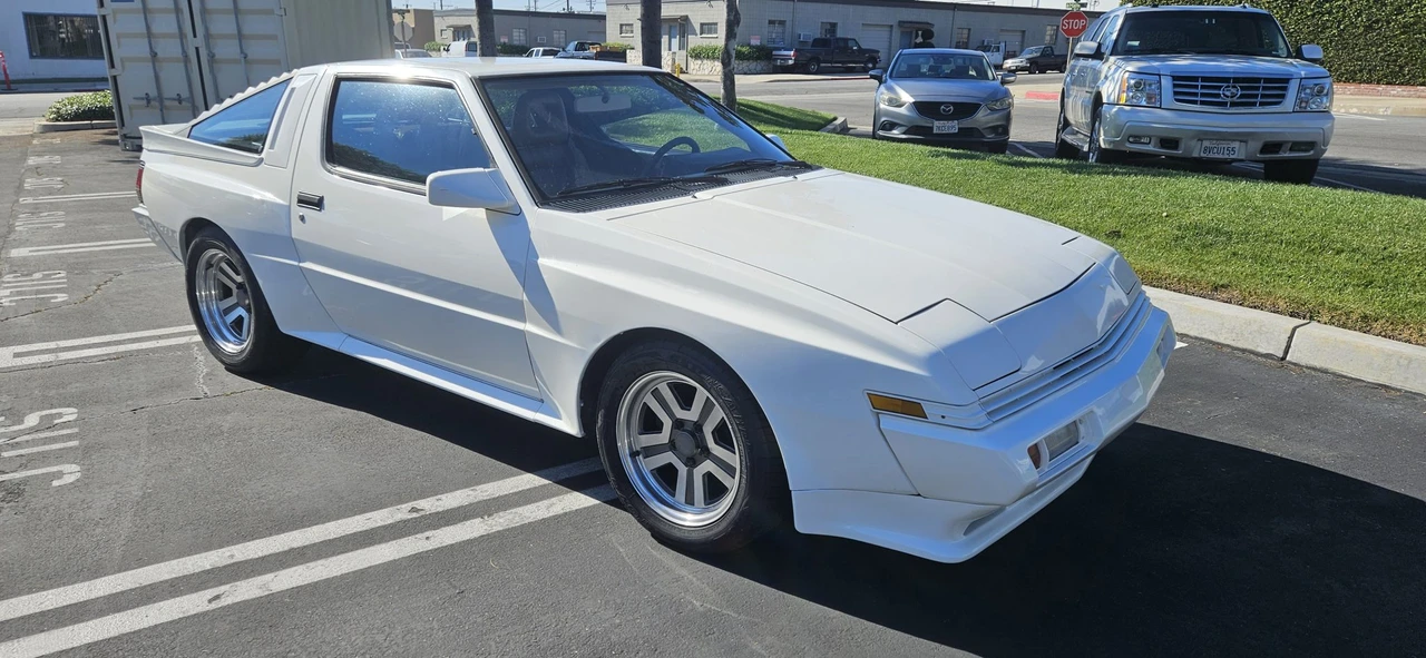 1988 Chrysler Conquest - Image 5 of 31