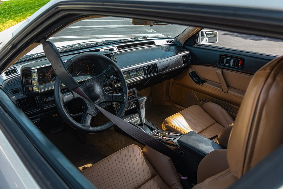 1988 Chrysler Conquest - Image 18 of 31