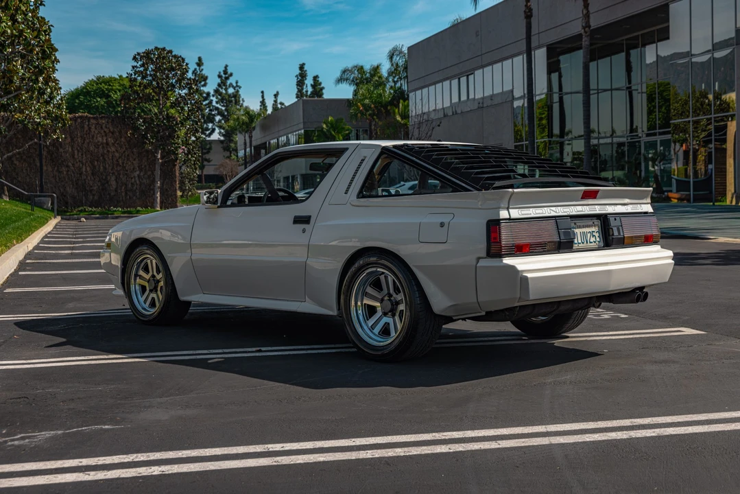 1988 Chrysler Conquest - Image 3 of 31