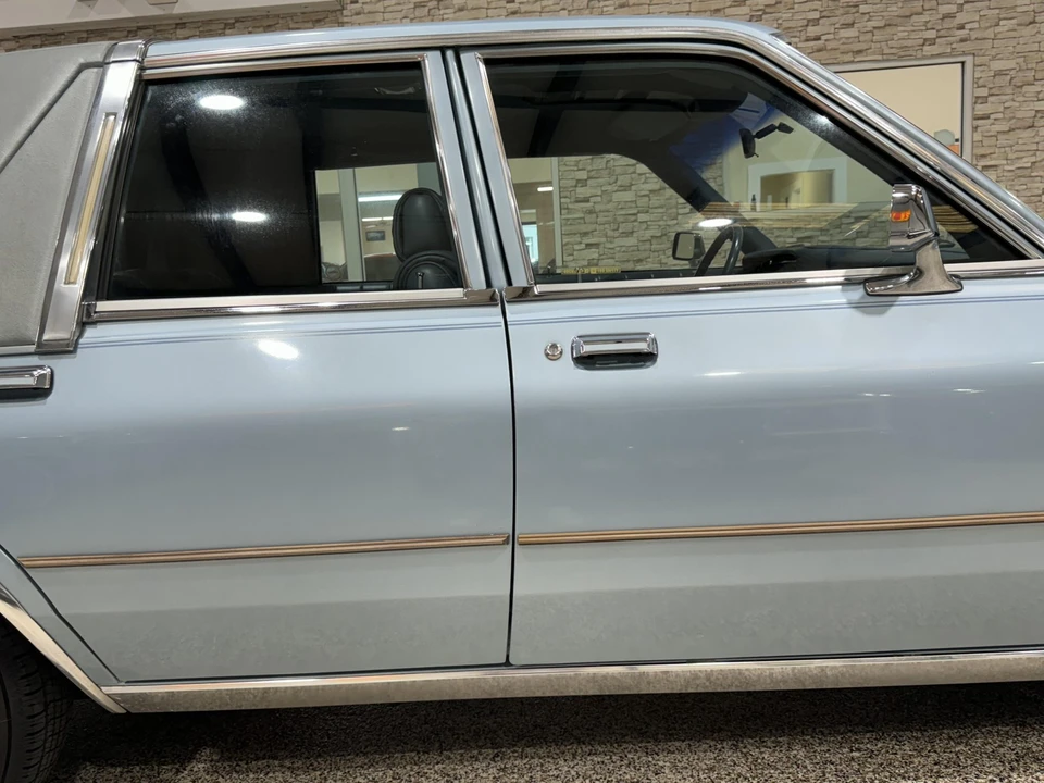 1988 Chrysler New Yorker - Image 27 of 31
