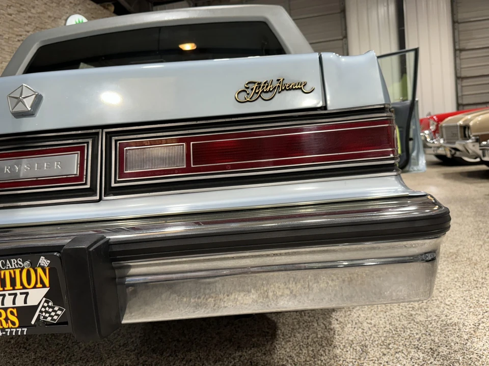 1988 Chrysler New Yorker - Image 31 of 31