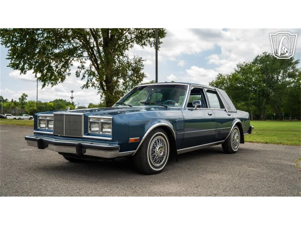 1988 Chrysler New Yorker - Image 6 of 31