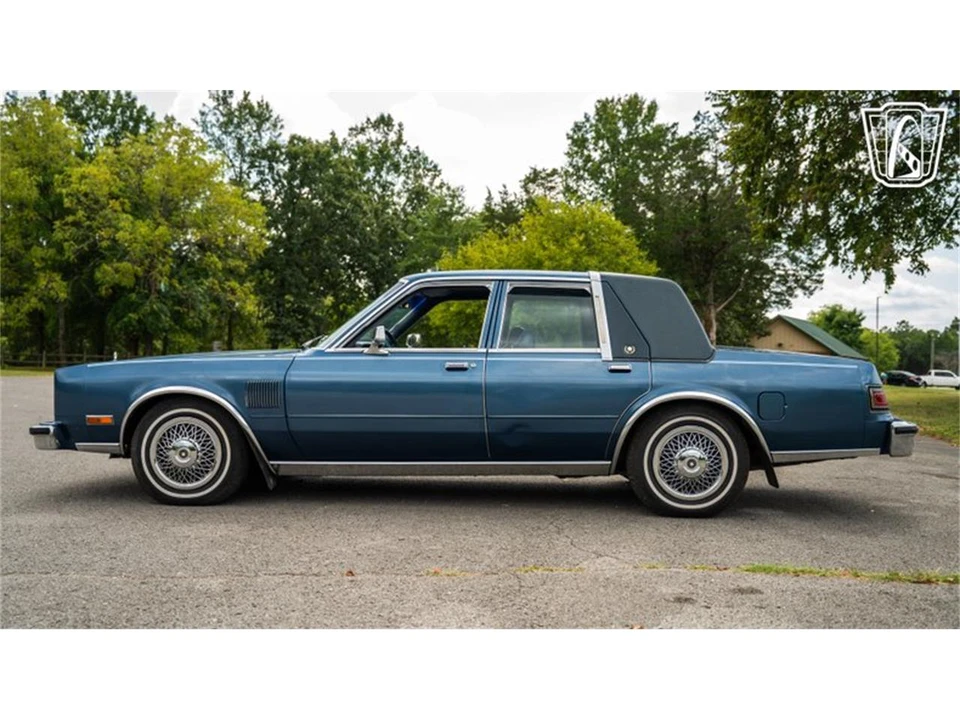 1988 Chrysler New Yorker - Image 9 of 31