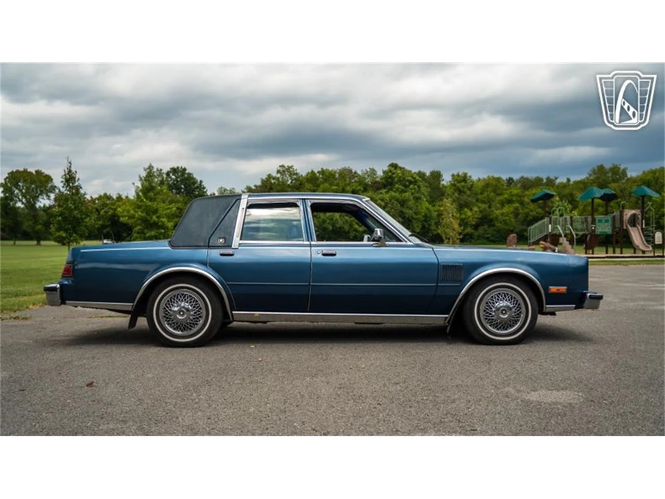 1988 Chrysler New Yorker - Image 21 of 31