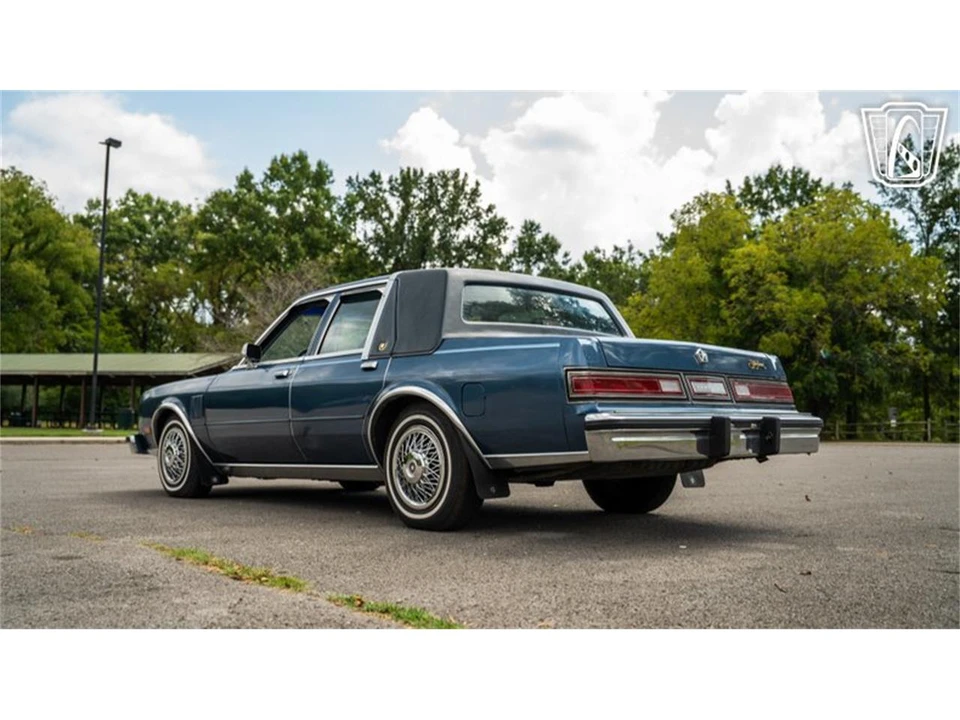 1988 Chrysler New Yorker - Image 12 of 31