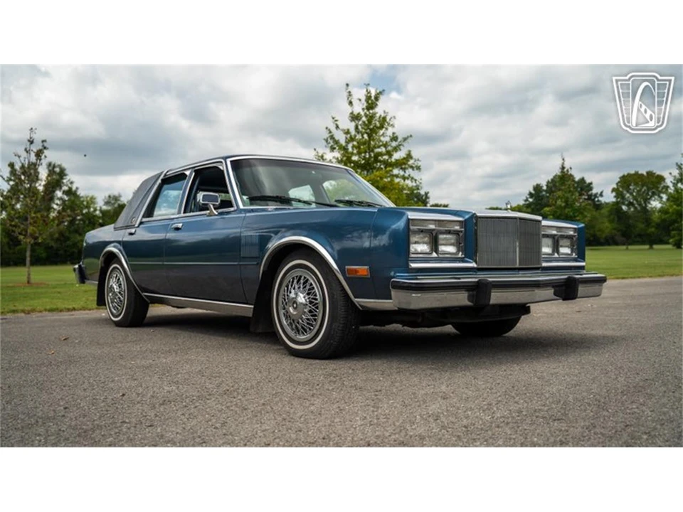 1988 Chrysler New Yorker - Image 24 of 31