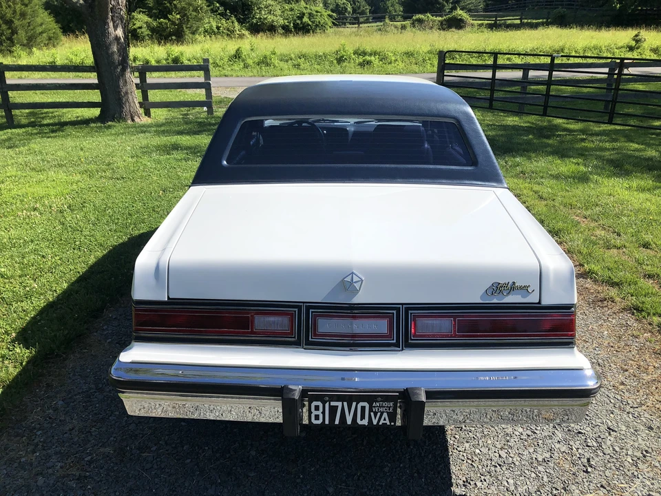 1988 Chrysler New Yorker - Image 6 of 31
