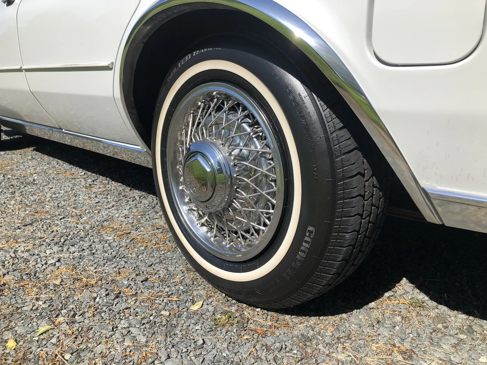 1988 Chrysler New Yorker - Image 29 of 31