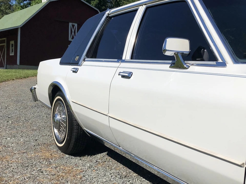 1988 Chrysler New Yorker - Image 31 of 31
