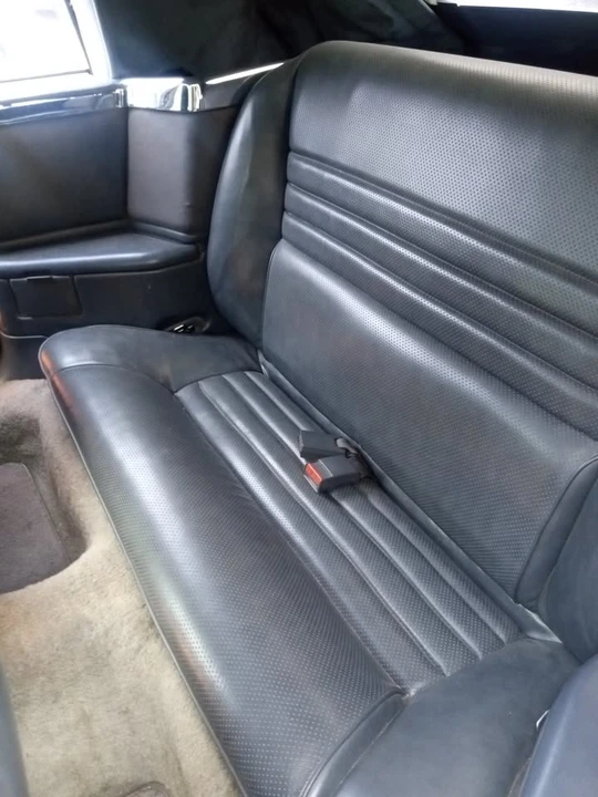 1988 Chrysler LeBaron - Image 5 of 9