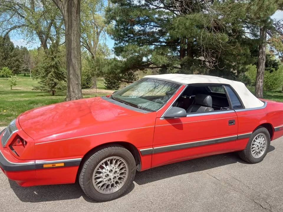 1988 Chrysler LeBaron - Image 6 of 9