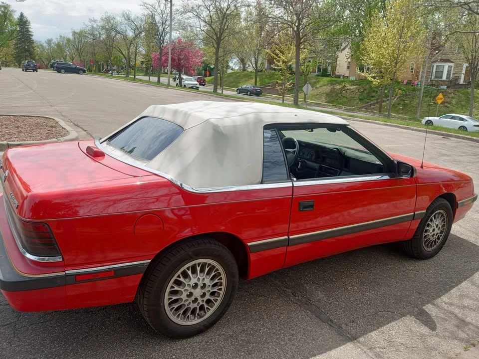 1988 Chrysler LeBaron - Image 2 of 9