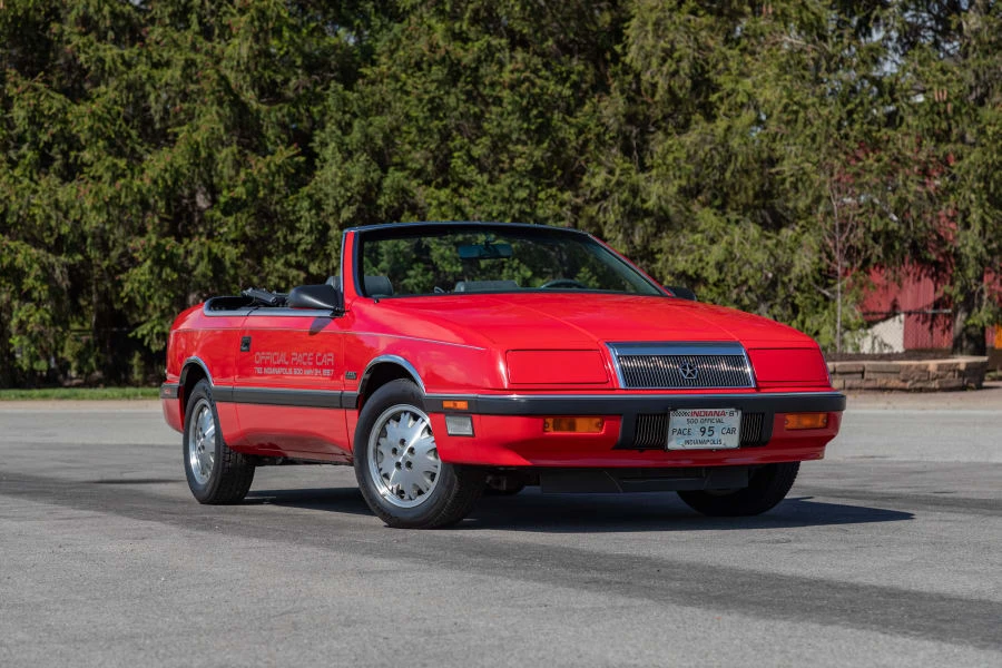 1988 Chrysler LeBaron - Image 6 of 31