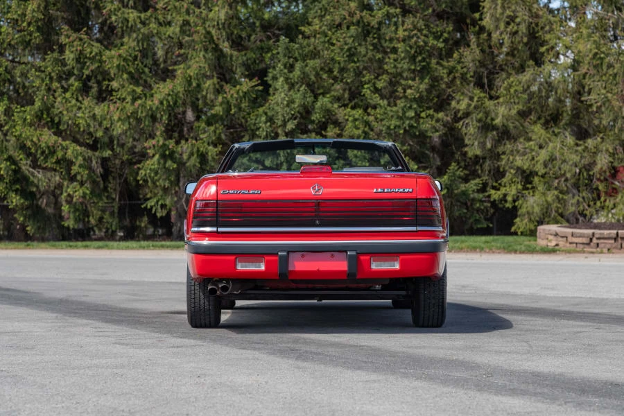 1988 Chrysler LeBaron - Image 5 of 31