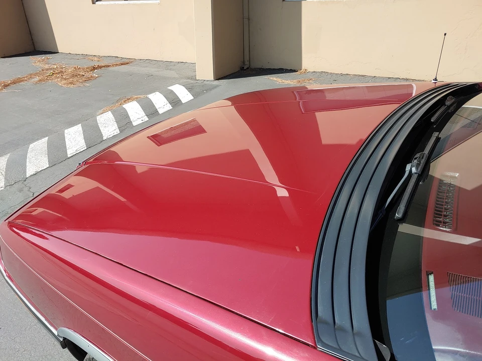 1988 Chrysler LeBaron - Image 26 of 31