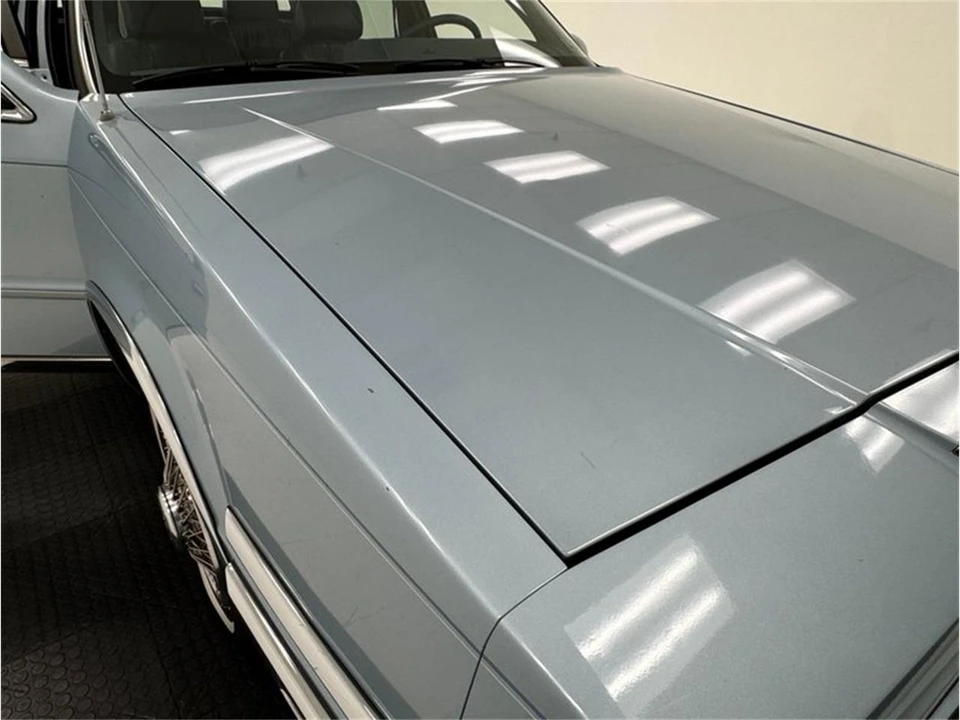 1988 Chrysler New Yorker - Image 23 of 31