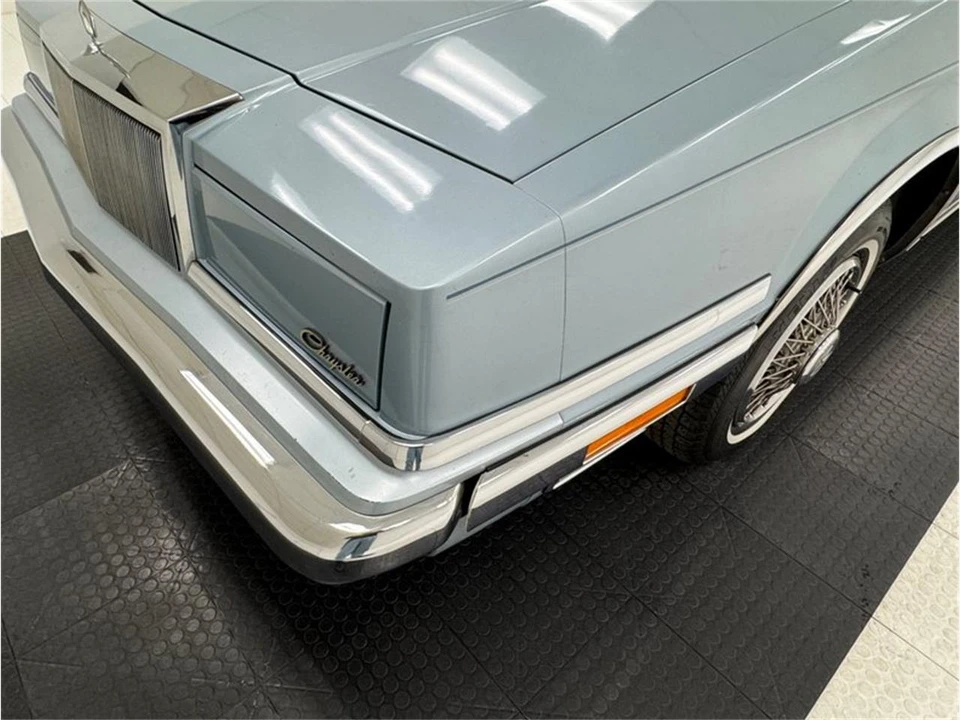 1988 Chrysler New Yorker - Image 28 of 31