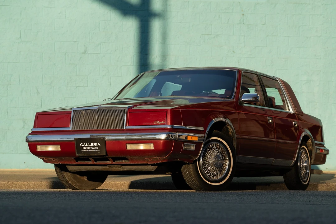 1988 Chrysler New Yorker - Image 24 of 31