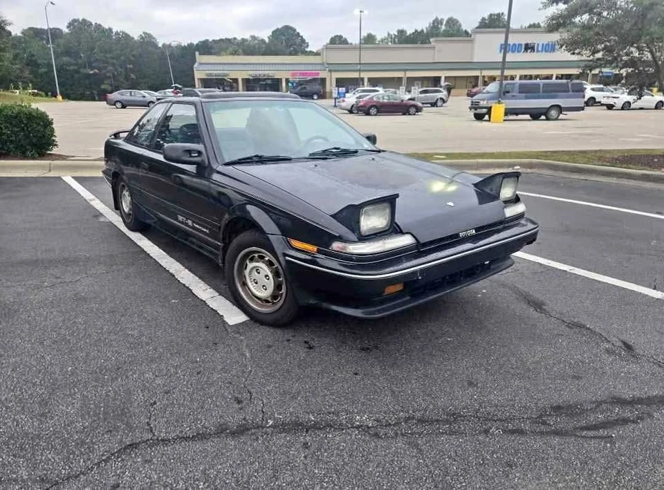 1988 Toyota Corolla AE86 - Image 1 of 10