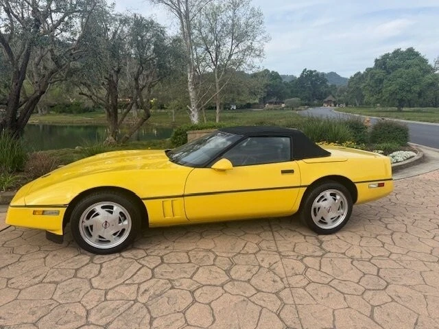 1988 Chevrolet Corvette C4 - Image 18 of 21