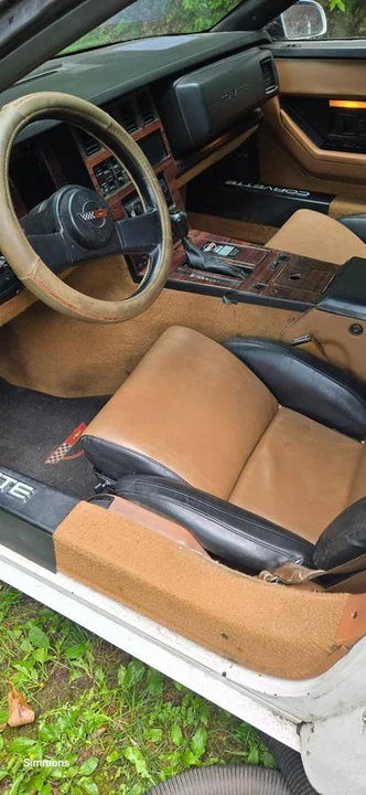 1988 Chevrolet Corvette C4 - Image 7 of 10