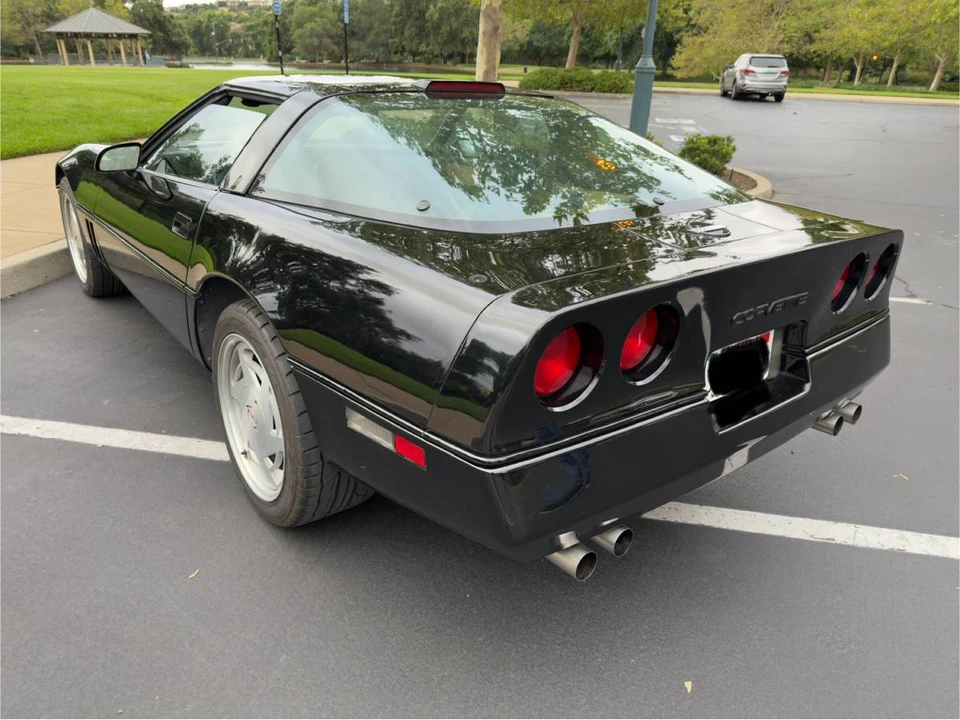 1988 Chevrolet Corvette C4 - Image 7 of 19