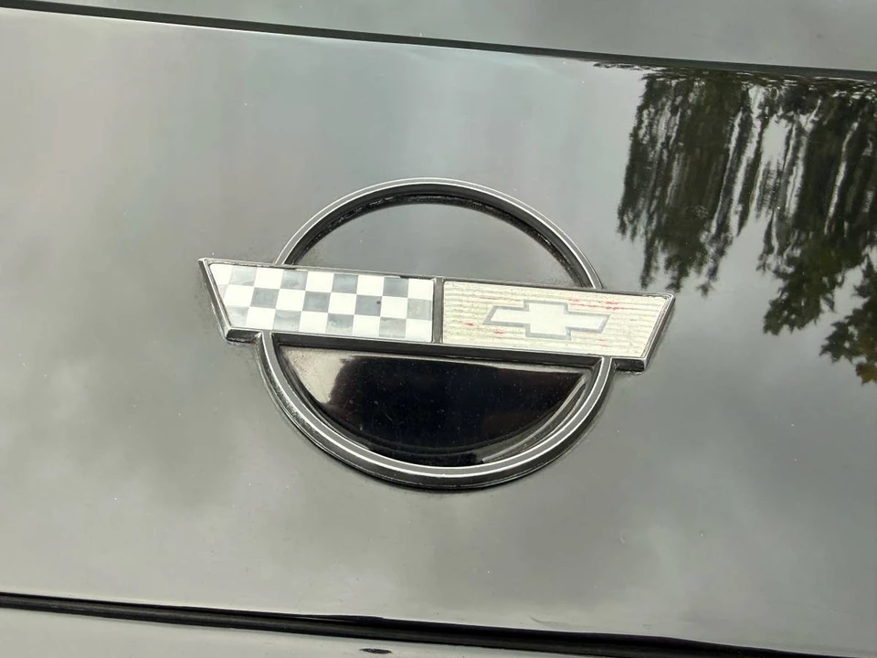 1988 Chevrolet Corvette C4 - Image 18 of 19