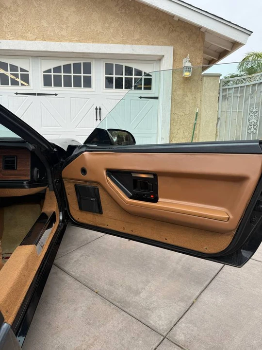 1988 Chevrolet Corvette C4 - Image 12 of 20