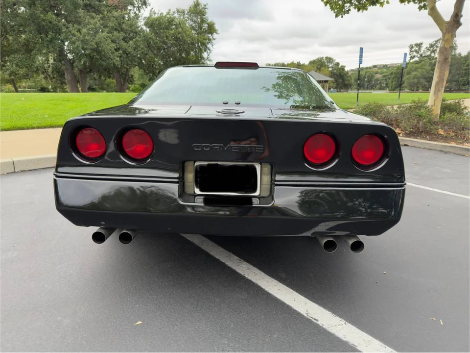 1988 Chevrolet Corvette C4 - Image 8 of 19