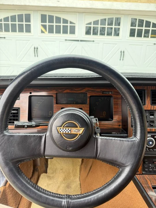 1988 Chevrolet Corvette C4 - Image 15 of 20