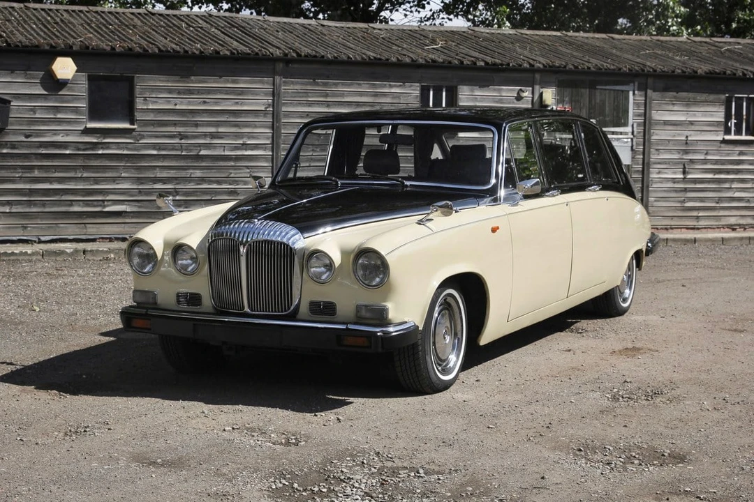 1988 Daimler - Image 2 of 30